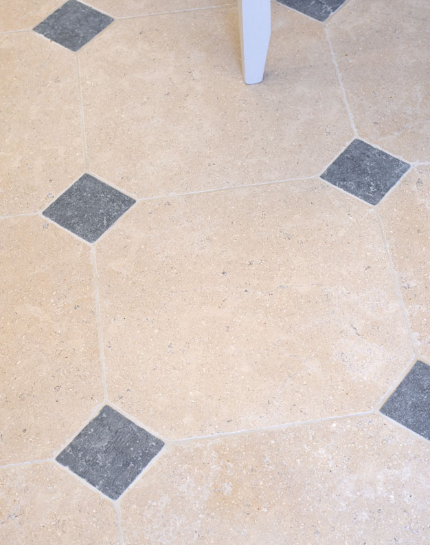 Dijon Manoir Cabochon Limestone Tiles