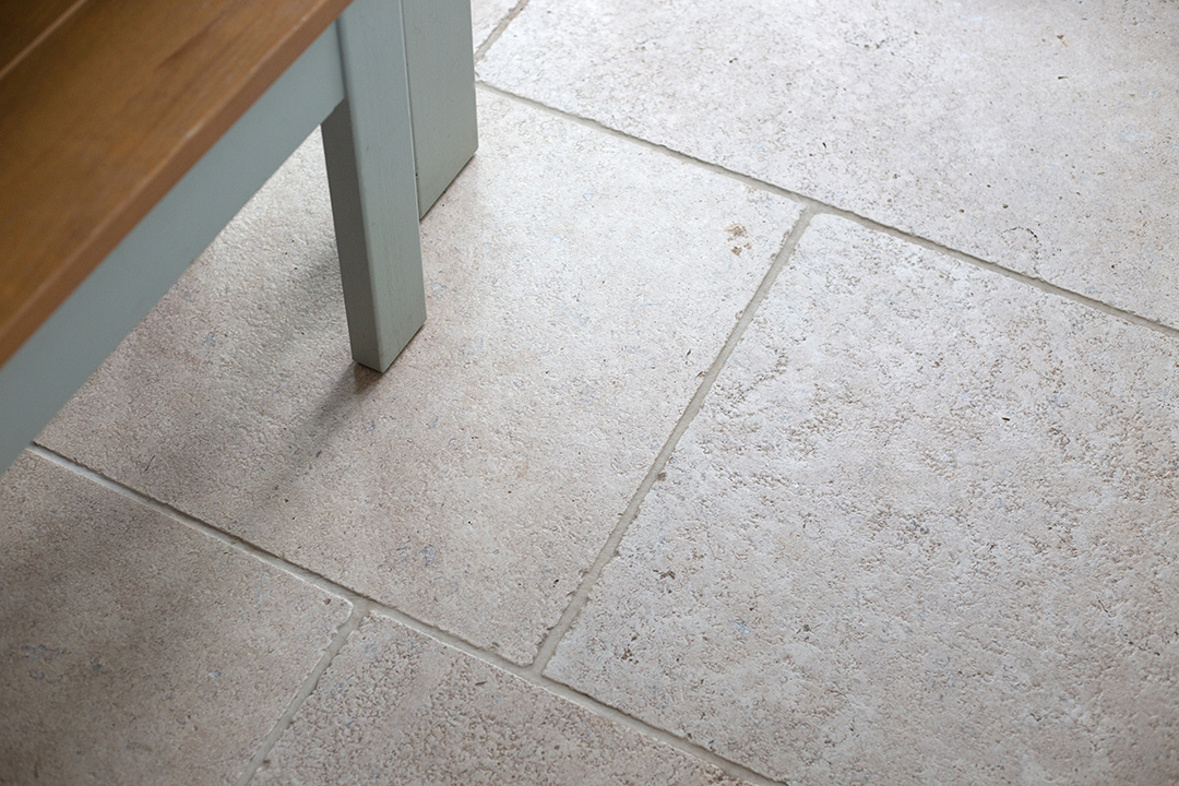 Best Dijon Limestone Flooring for Kitchens Seasoned